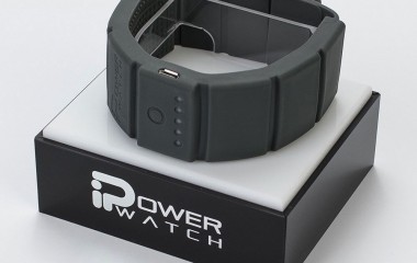 Блок питания-браслет "iPower Watch"
